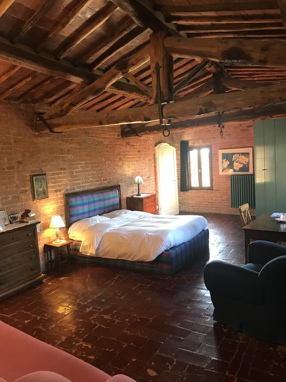 Castello Delle Quattro Torra Bed & Breakfast Val di Pugna Eksteriør bilde