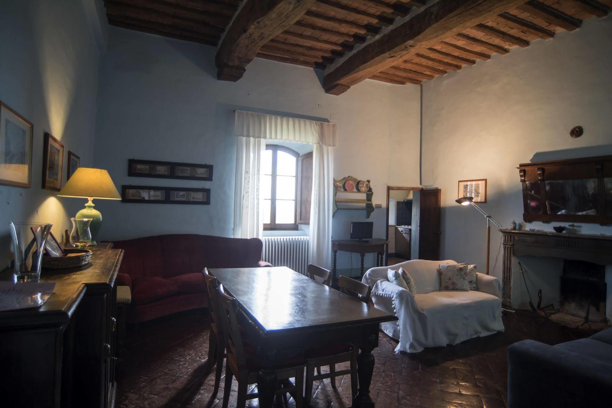 Castello Delle Quattro Torra Bed & Breakfast Val di Pugna Eksteriør bilde